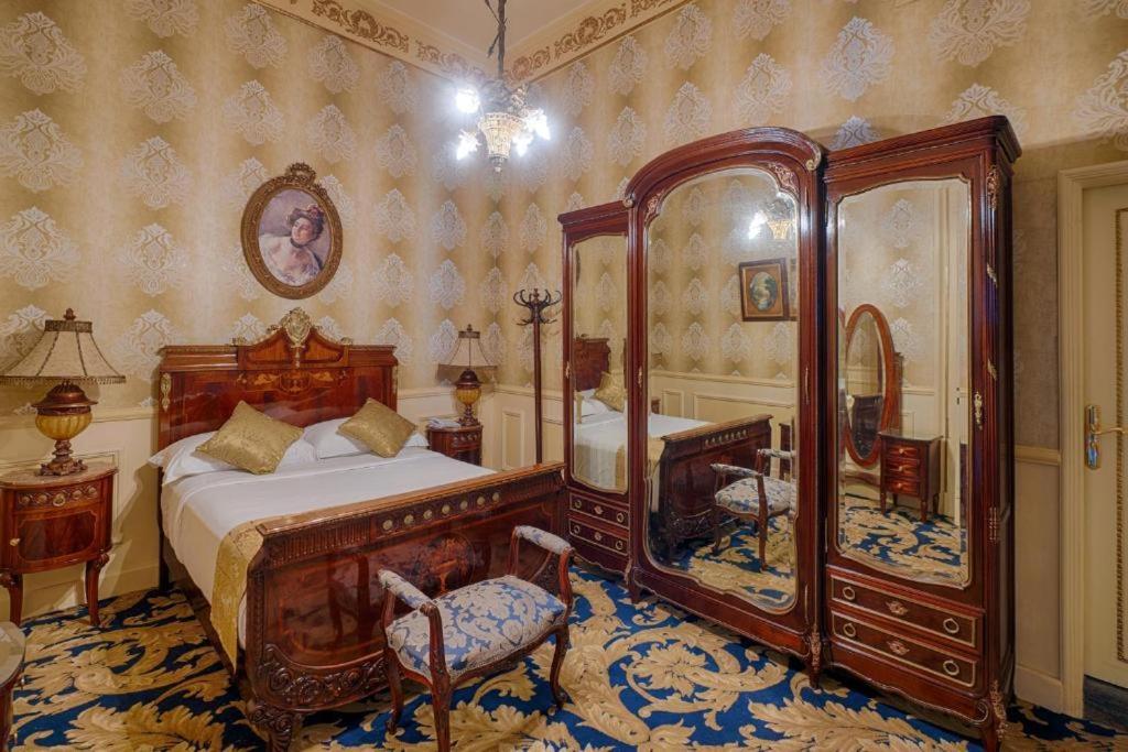 Le Metropole Luxury Heritage Since 1902 By Paradise Group