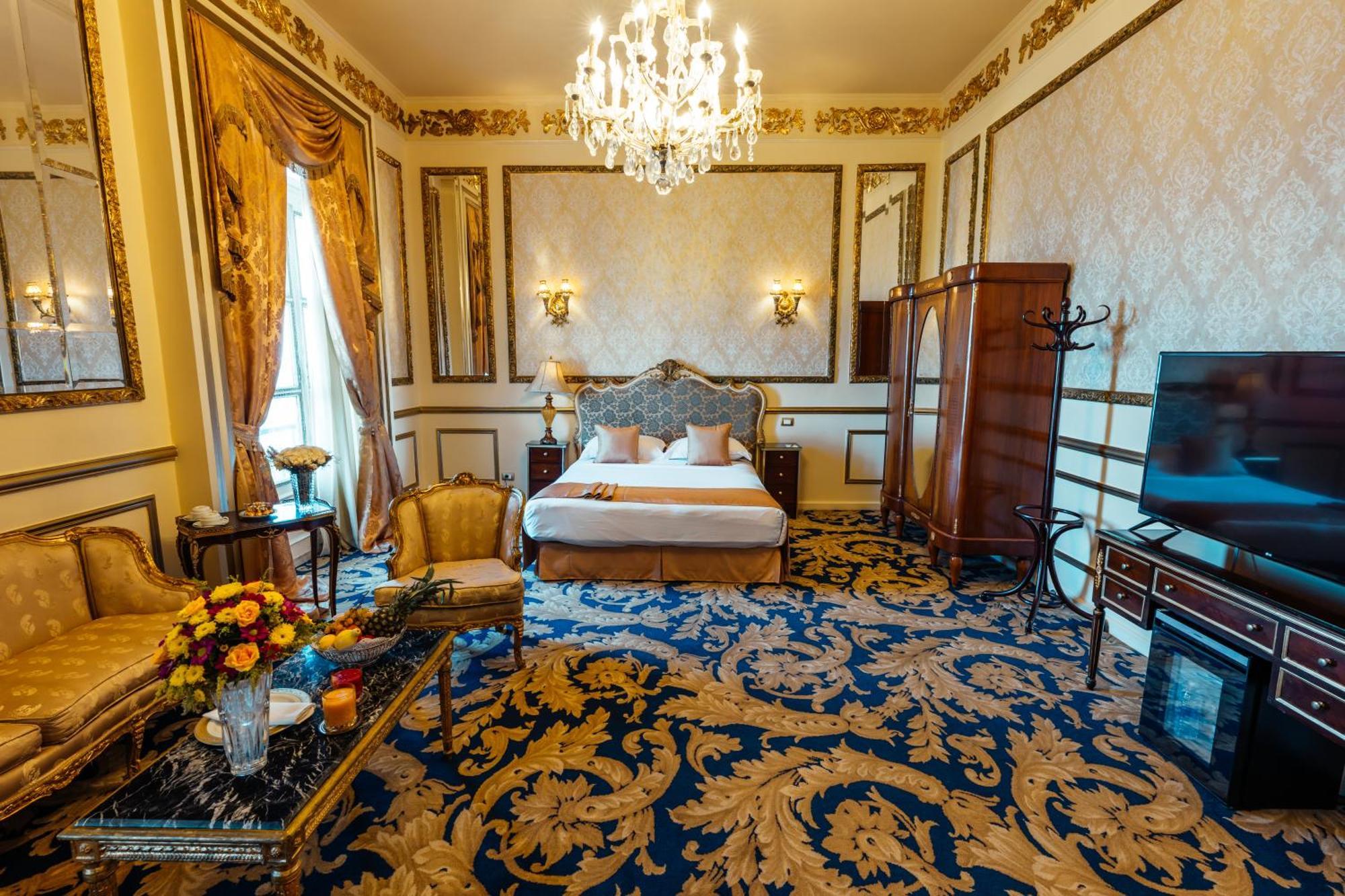 Le Metropole Luxury Heritage Since 1902 By Paradise Group